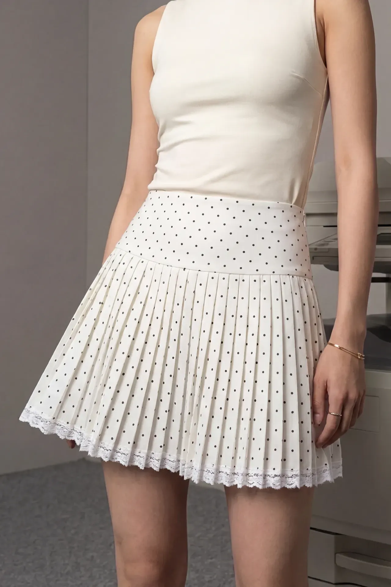 White High Rise Pleated Skater Skirt