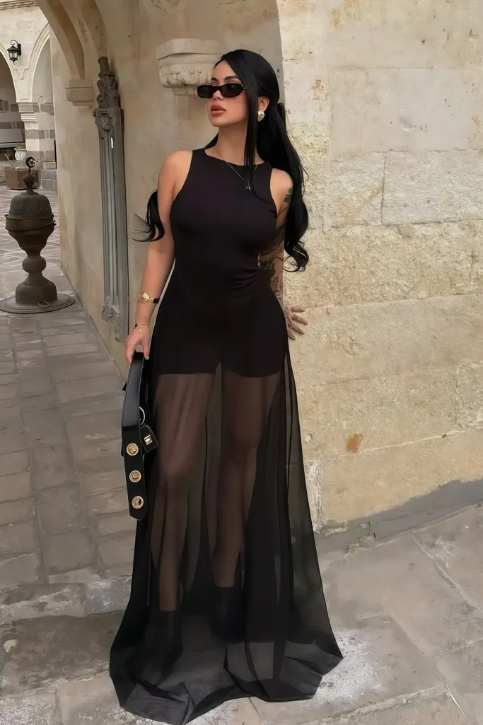 Black Solid Bodycon Maxi Dress - Image 1