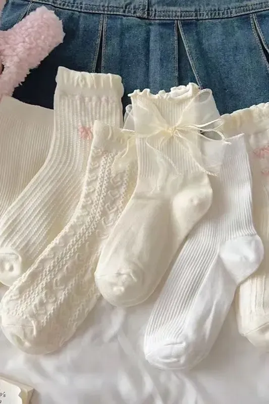 Beige Set Of 3 Heart Bow Socks - Image 1