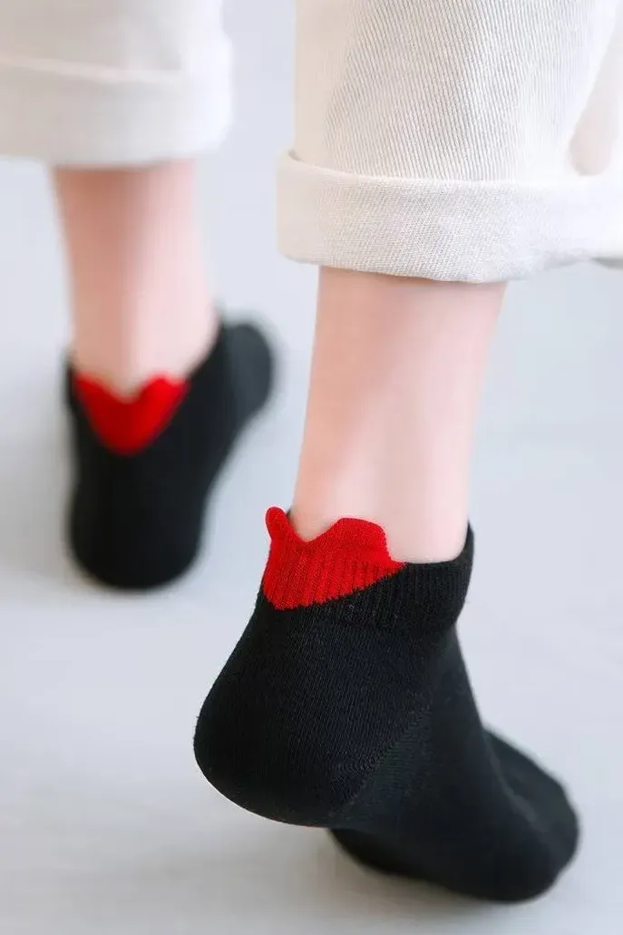 Black Solid Ankle Socks
