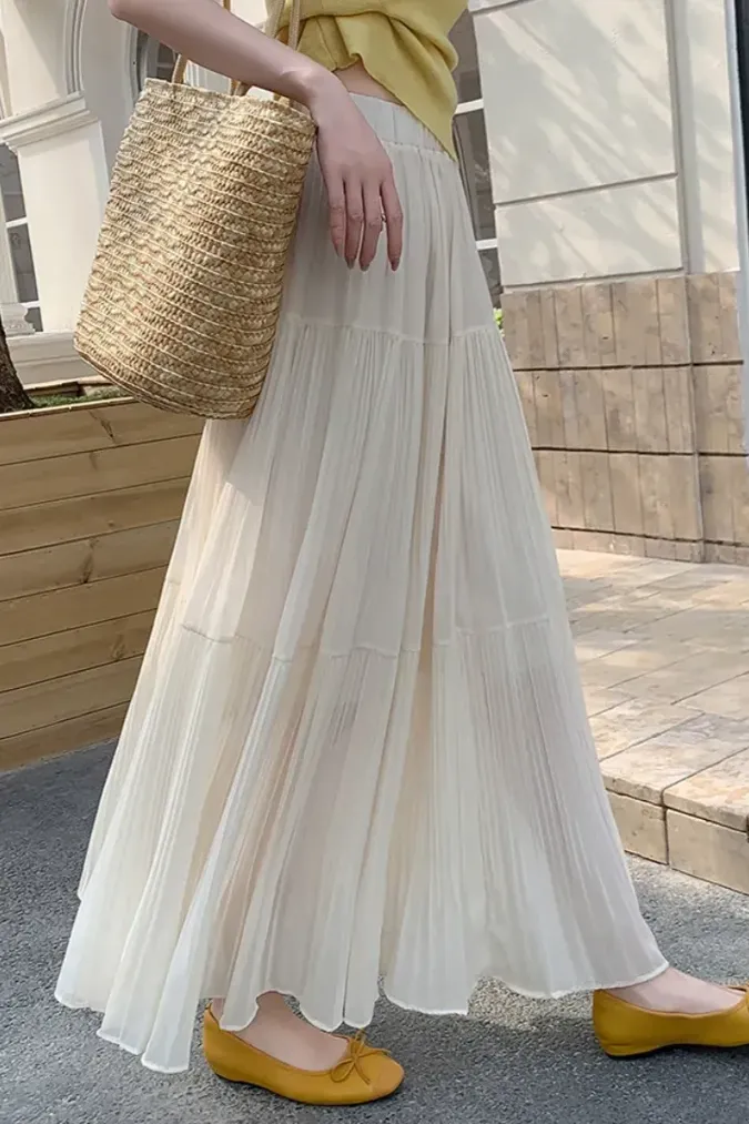 Off White Solid Tiered Maxi Skirt - Image 1