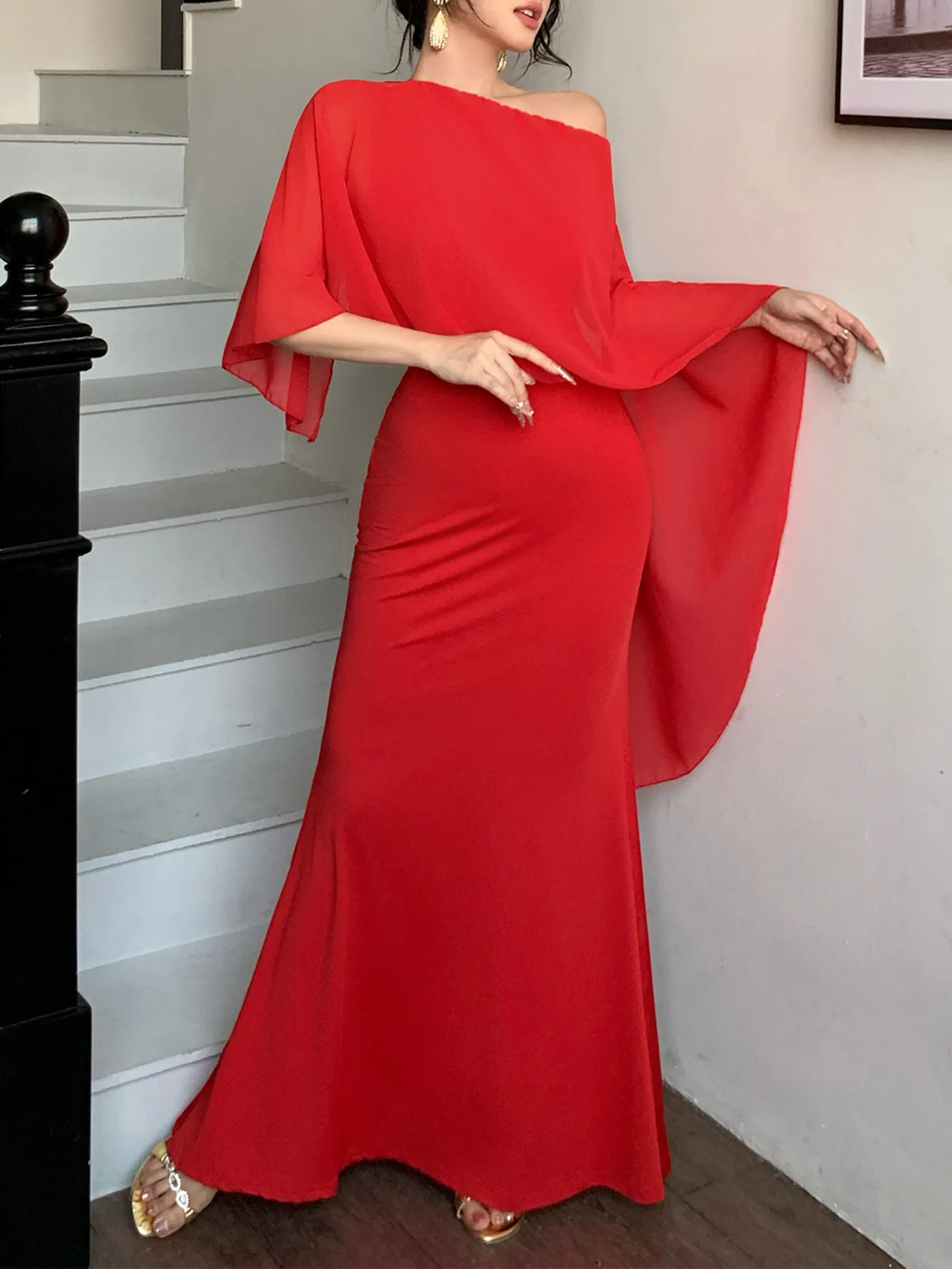 Red Solid One Shoulder Maxi Dress