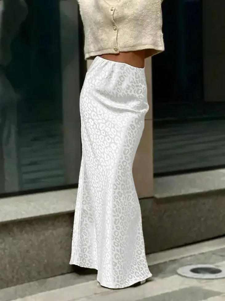 White Mid Rise Solid Maxi Skirt - Image 1