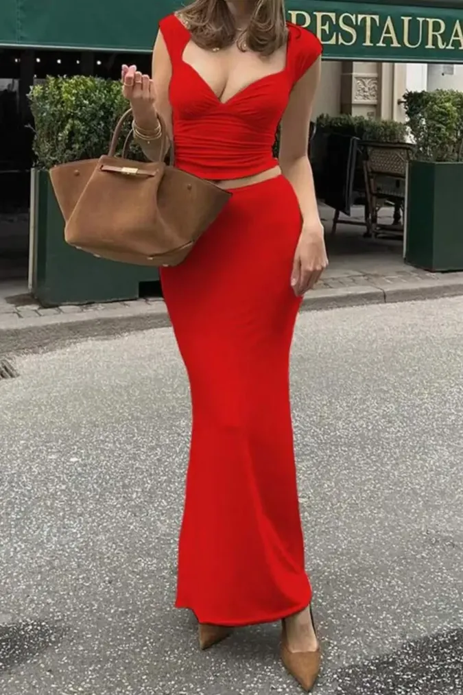 Red Solid Ruched Co-Ords Set - Image 1