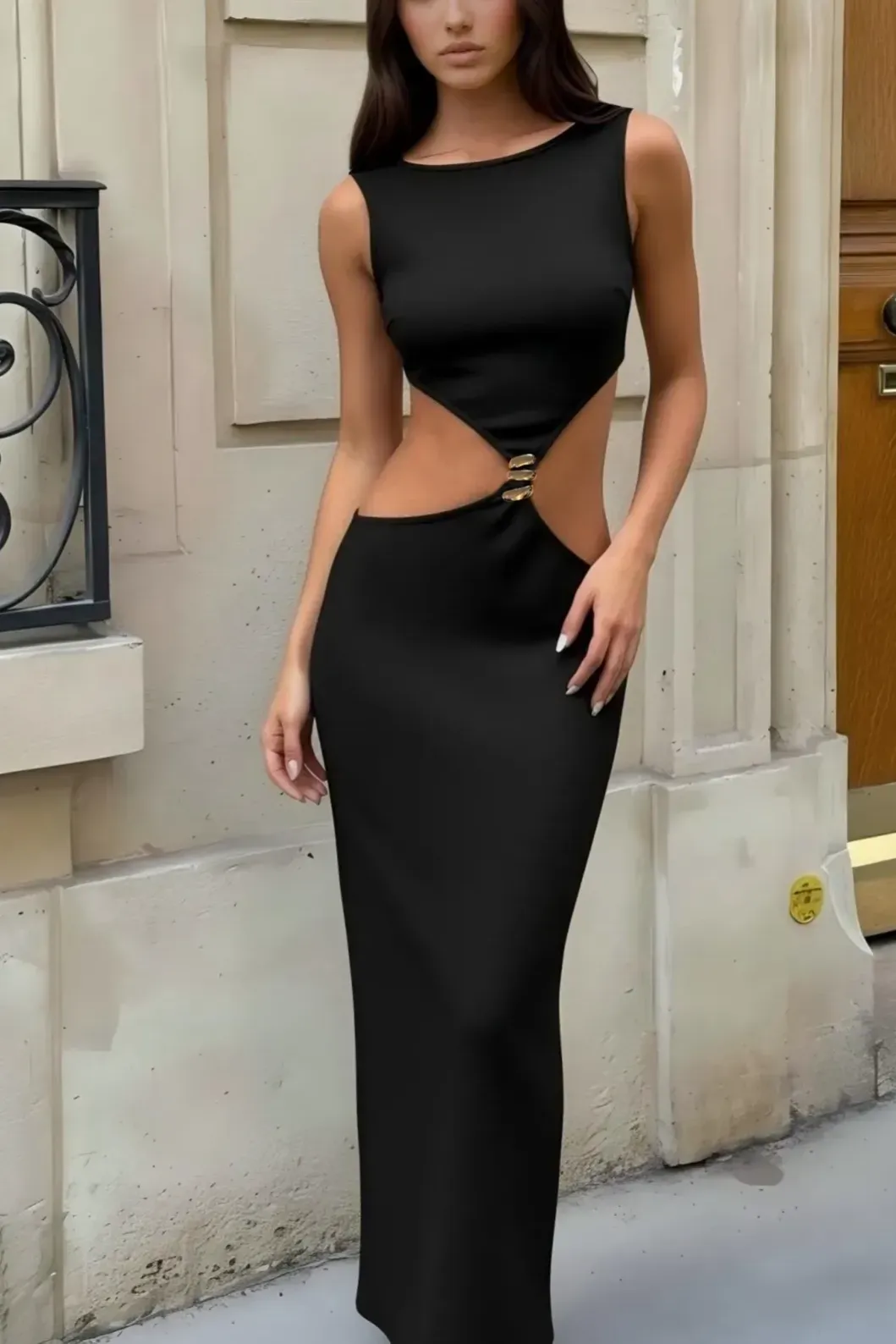 Black Solid Cut-Out Maxi Dress