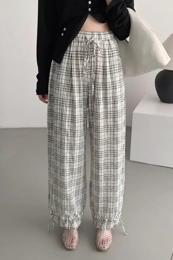 White Plaid Mid-Rise Trousers - Image 1
