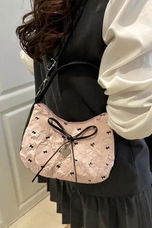 Light Pink Bow Shoulder Bag - Image 1
