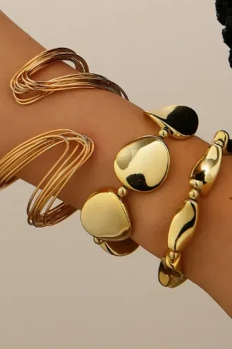 Golden Elegant Set Of 3 Bracelets - Image 1