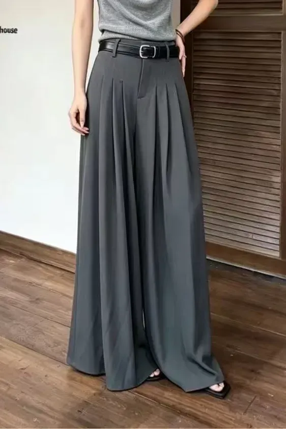 Grey High-Rise Pleated Pants With Belt - Image 1