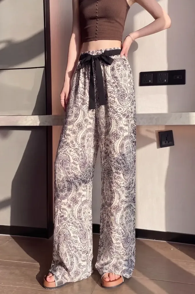 White Paisley Mid-Rise Pants - Image 1