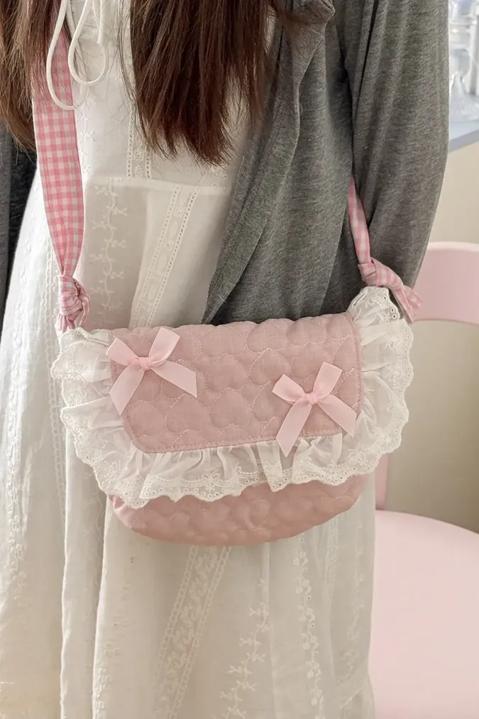 Light Pink Quilted Shoulder Bag - Image 1