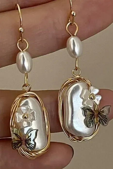 Golden Floral Dangle Earrings - Image 1