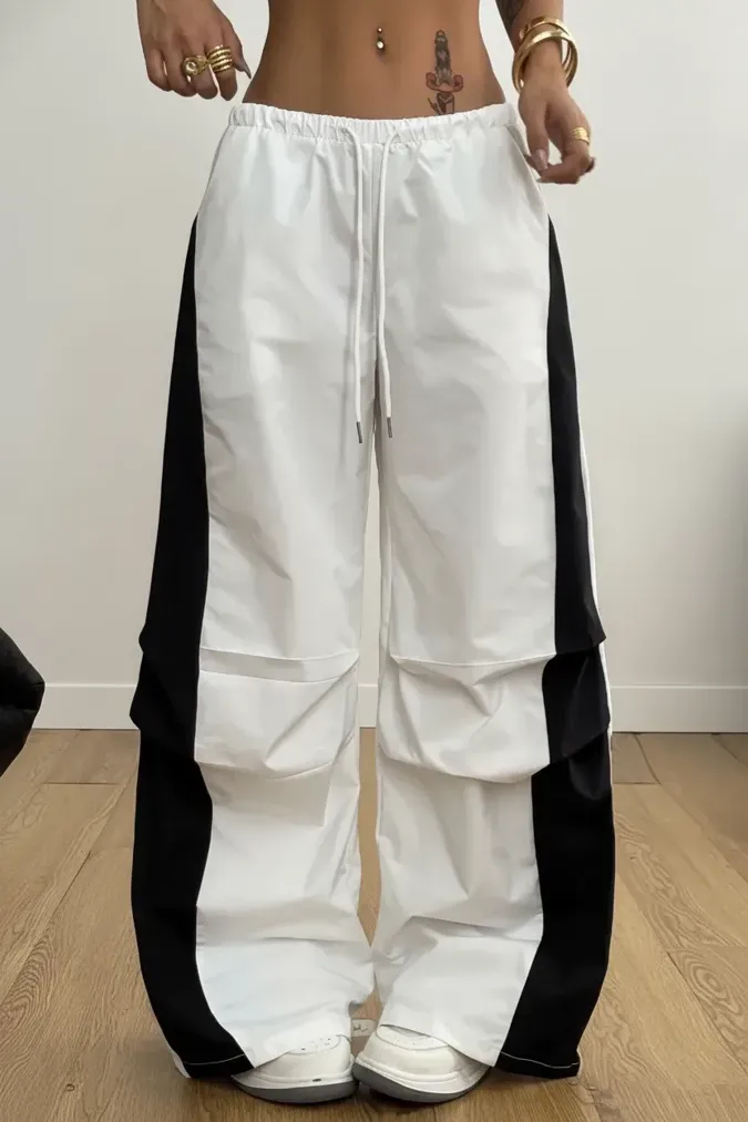 White Colour-Blocked Mid-Rise Pants - Image 1