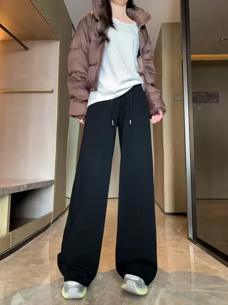 Black Solid Relaxed Trackpants - Image 1