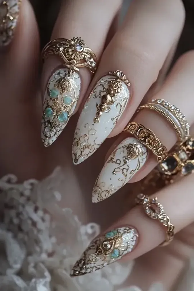 White Elegance Royal Press-On-Nails - Image 1