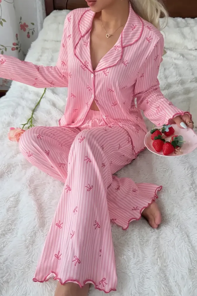 Light Pink Bow Print Co-Ords Set - Image 1