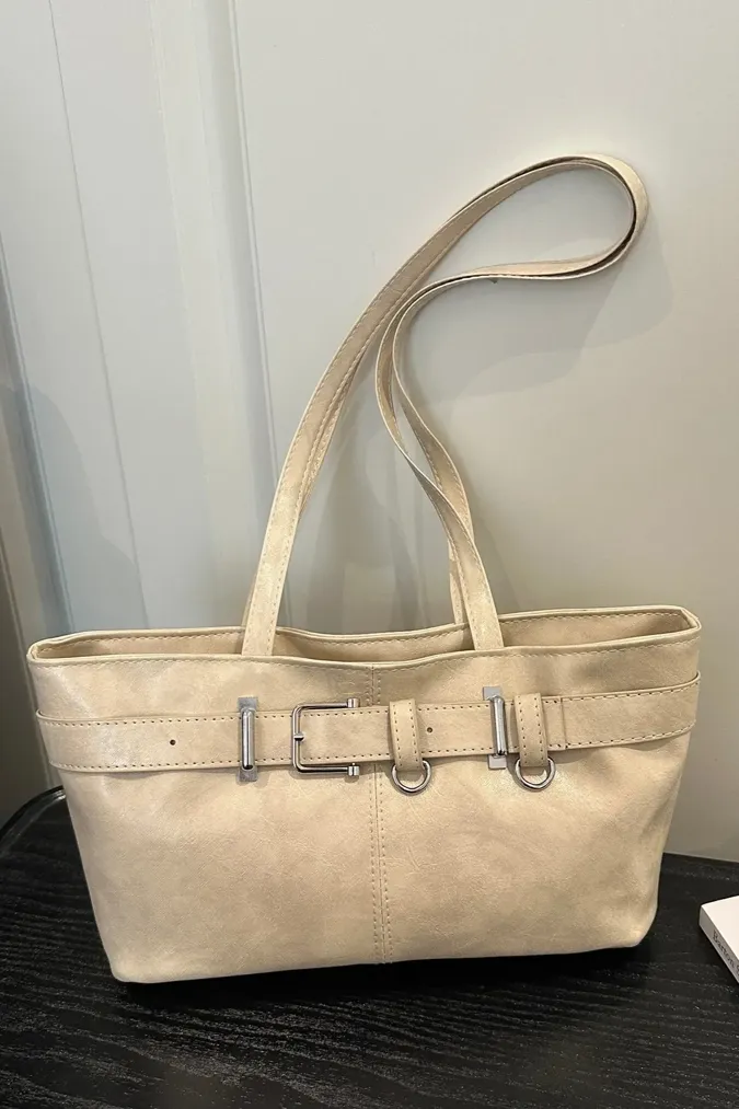 Off White Solid Pu Shoulder Bag - Image 1