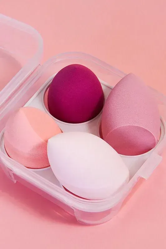 Pink Set Of 4 Make Up Sponges - Image 1