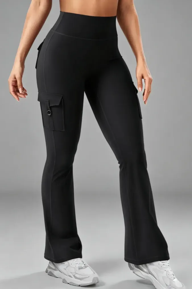 Black Solid High Rise Bootcut Pants - Image 1