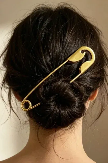 Golden Safety-Pin Hair Clip - Image 1