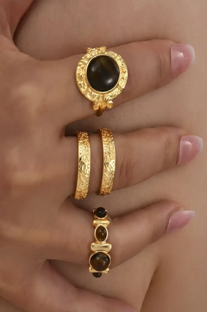Golden Statement Set Of 4 Rings - Image 1