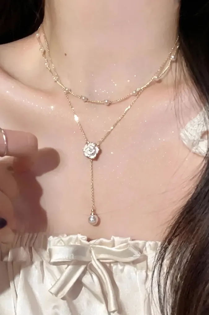 Golden Floral Layered Necklace - Image 1