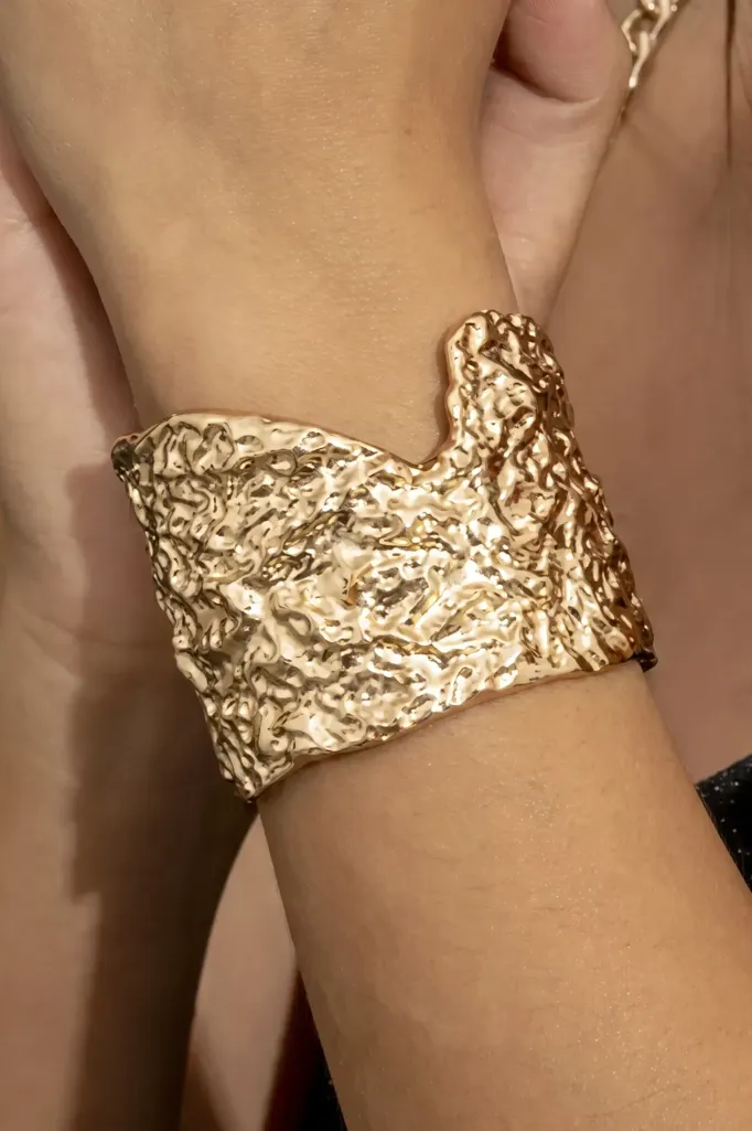 Golden Texture Cuff Bracelet - Image 1