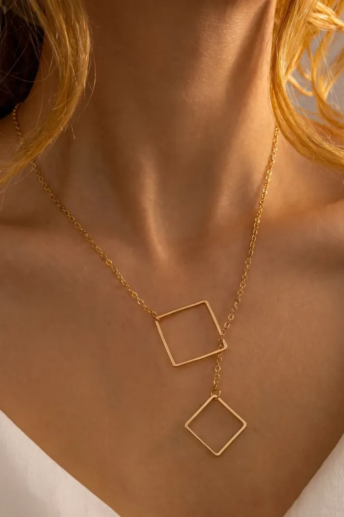 Golden Chic Necklace - Image 1