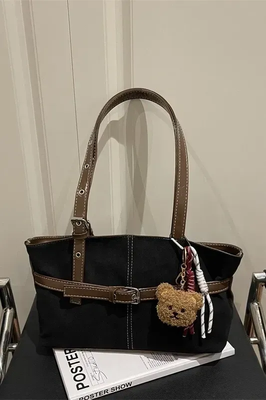 Black Solid Shoulder Bag - Image 1