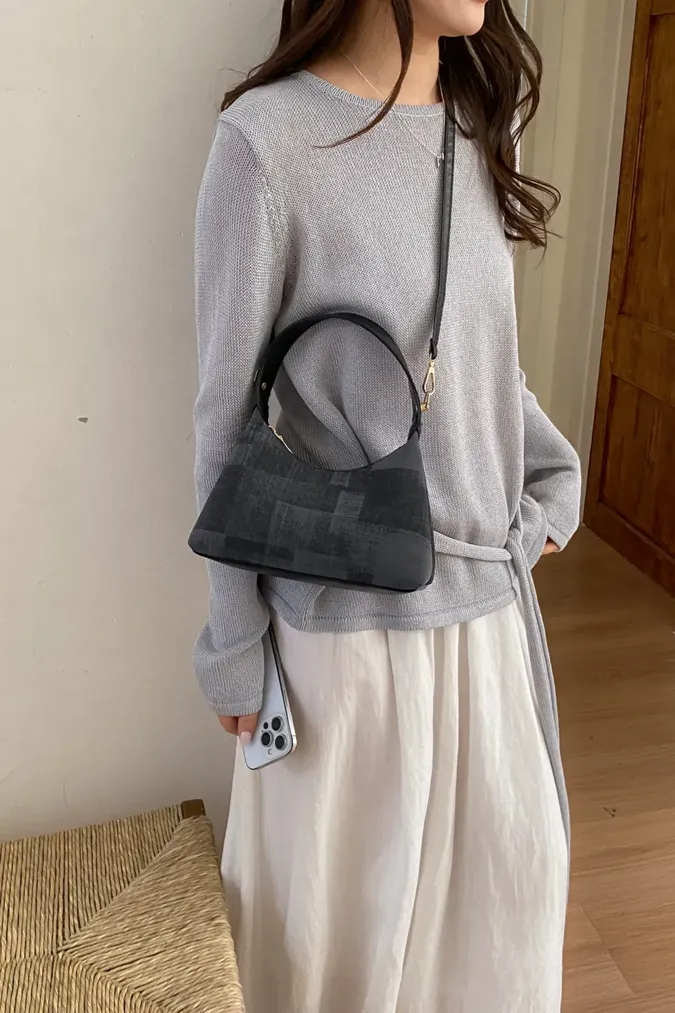 Black Textured Pu Handbag - Image 1
