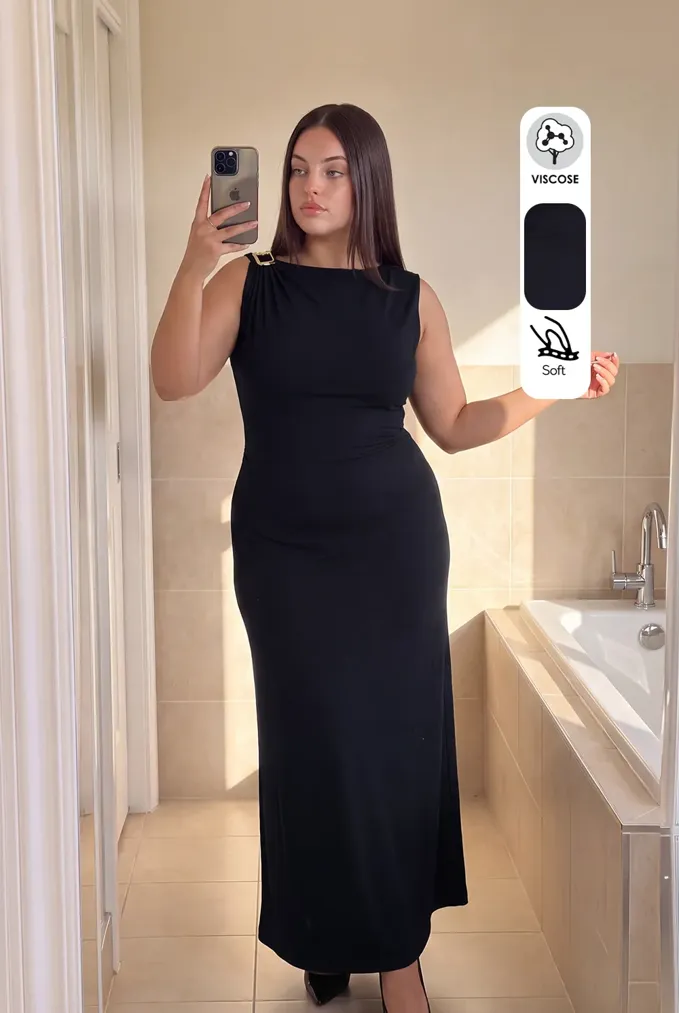 Black Solid Plus Size Maxi Dress - Image 1