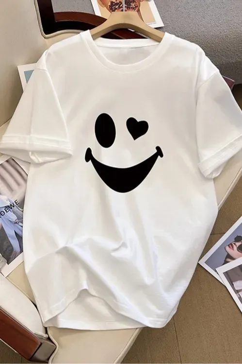 White Graphic Printed T-Shirt - Image 1