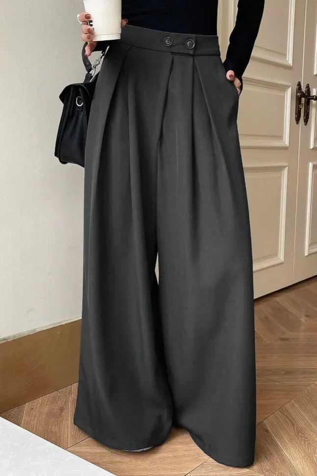 Grey Pleated Solid Trousers - Image 1