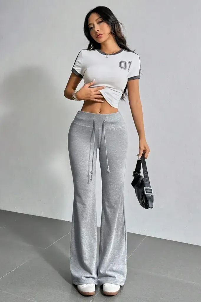 Light Grey Solid Mid Rise Trousers - Image 1