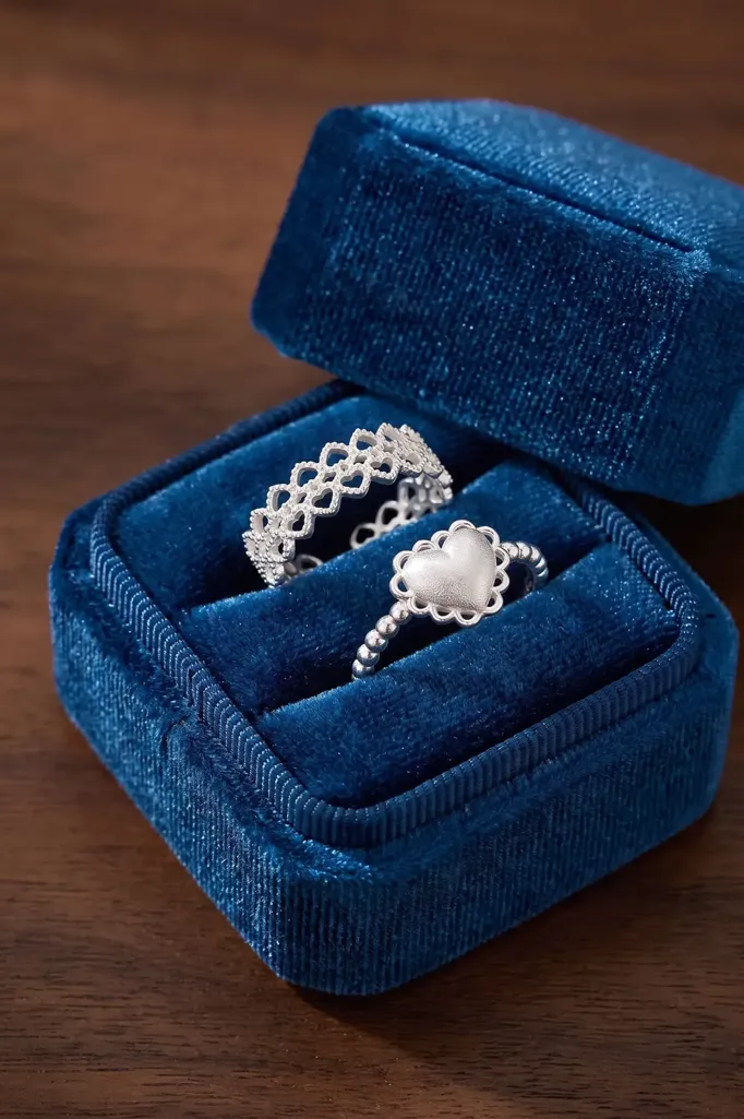 Silver Heart Statement Ring - Image 1